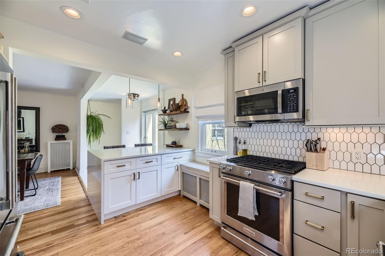 MLS Image #10 for 1950  kearney street,denver, Colorado
