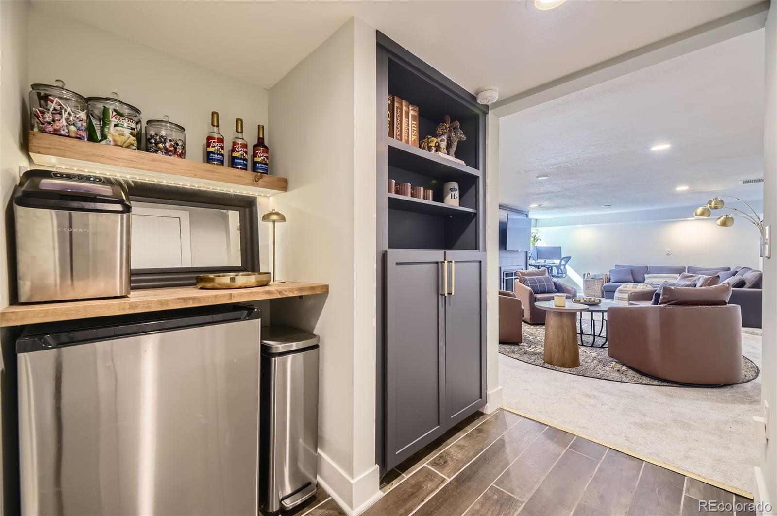 MLS Image #25 for 1950  kearney street,denver, Colorado