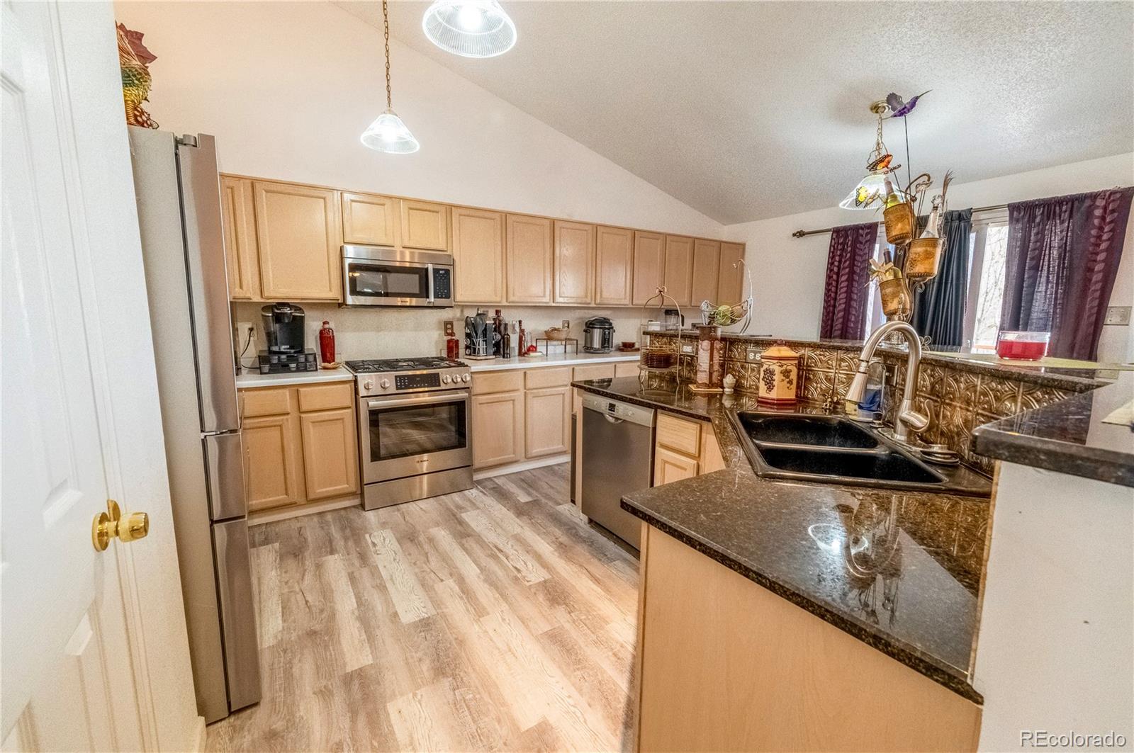 MLS Image #3 for 5283 e 131st drive,thornton, Colorado