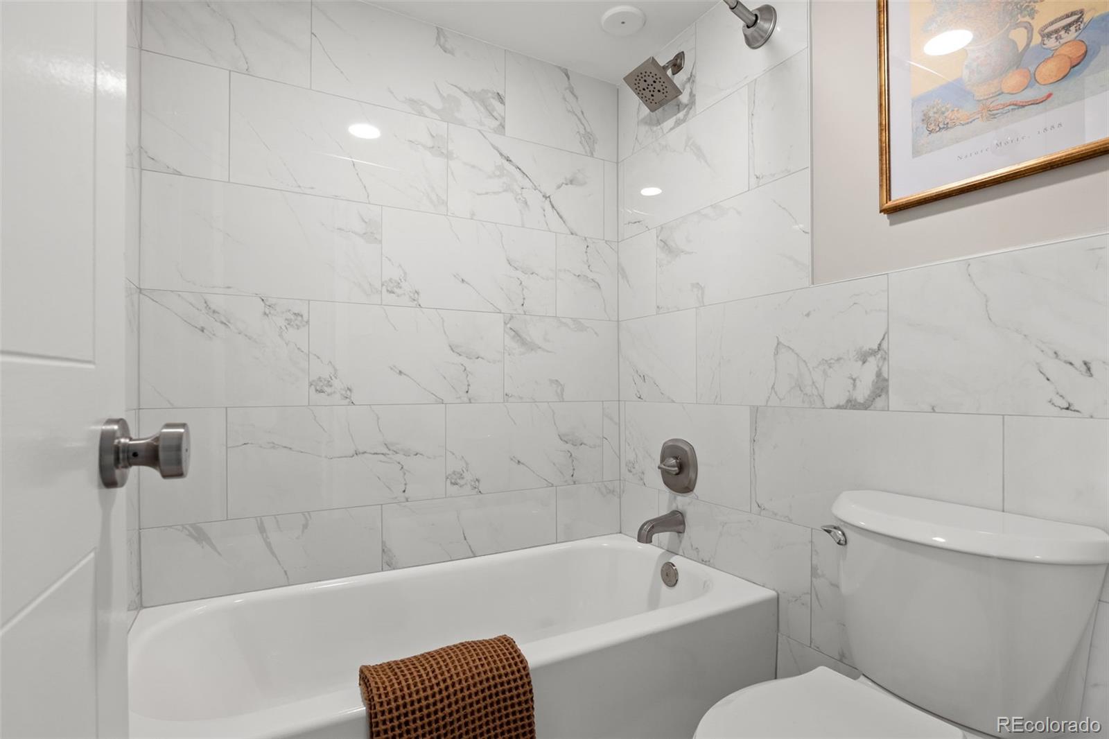 MLS Image #21 for 4570 e yale avenue,denver, Colorado
