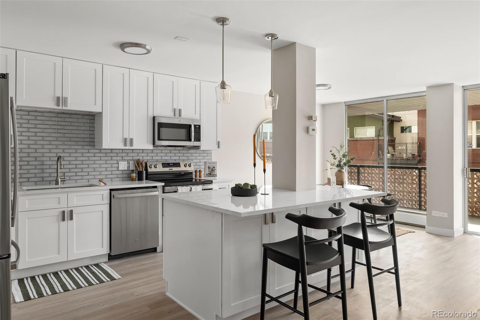 MLS Image #9 for 4570 e yale avenue,denver, Colorado