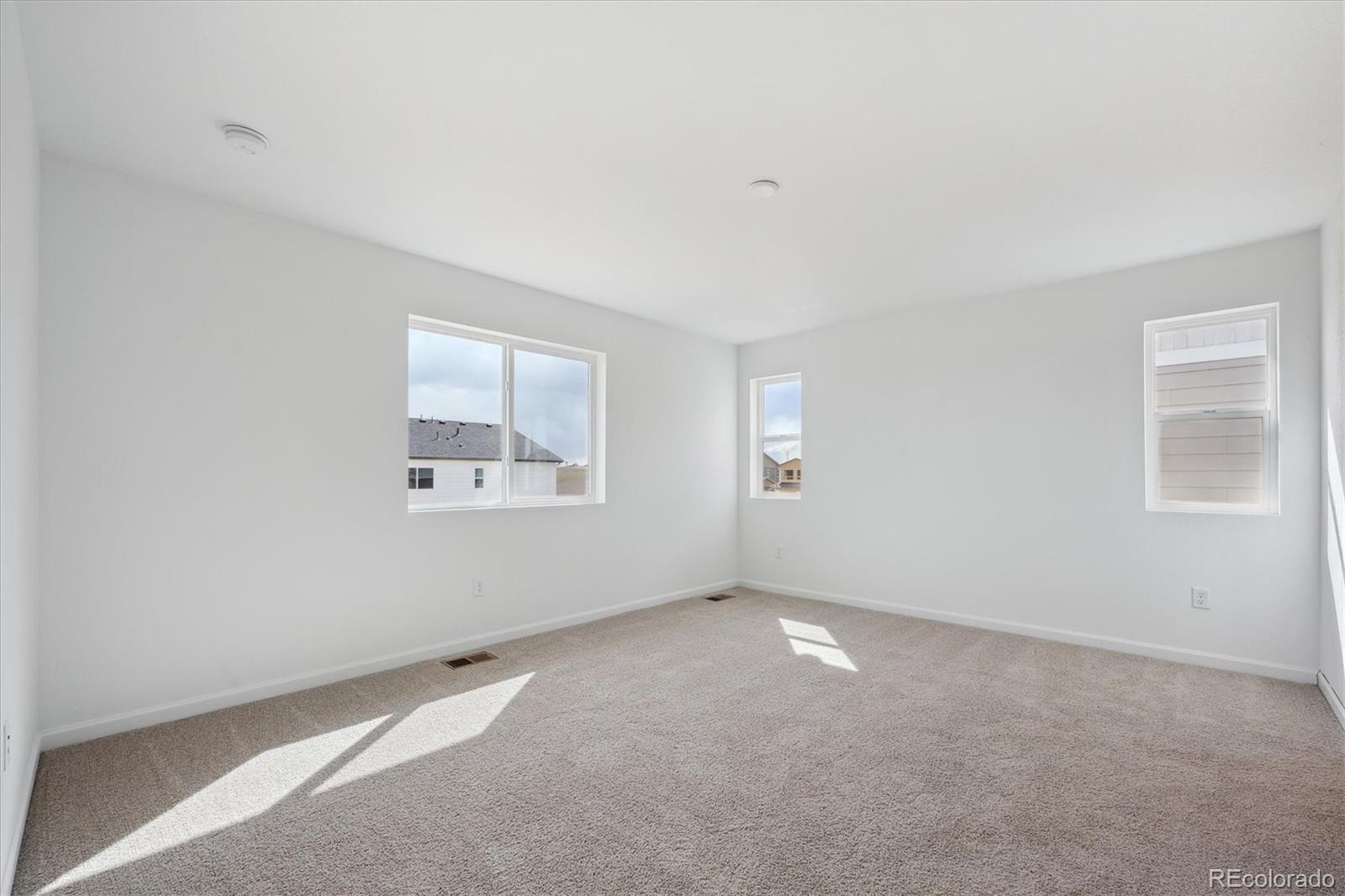 MLS Image #13 for 4666  sugar beet street,johnstown, Colorado