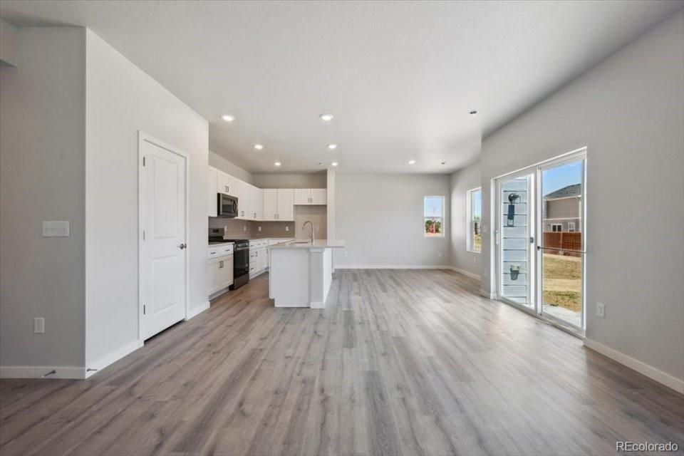 MLS Image #4 for 2214  flower blossom avenue,brighton, Colorado