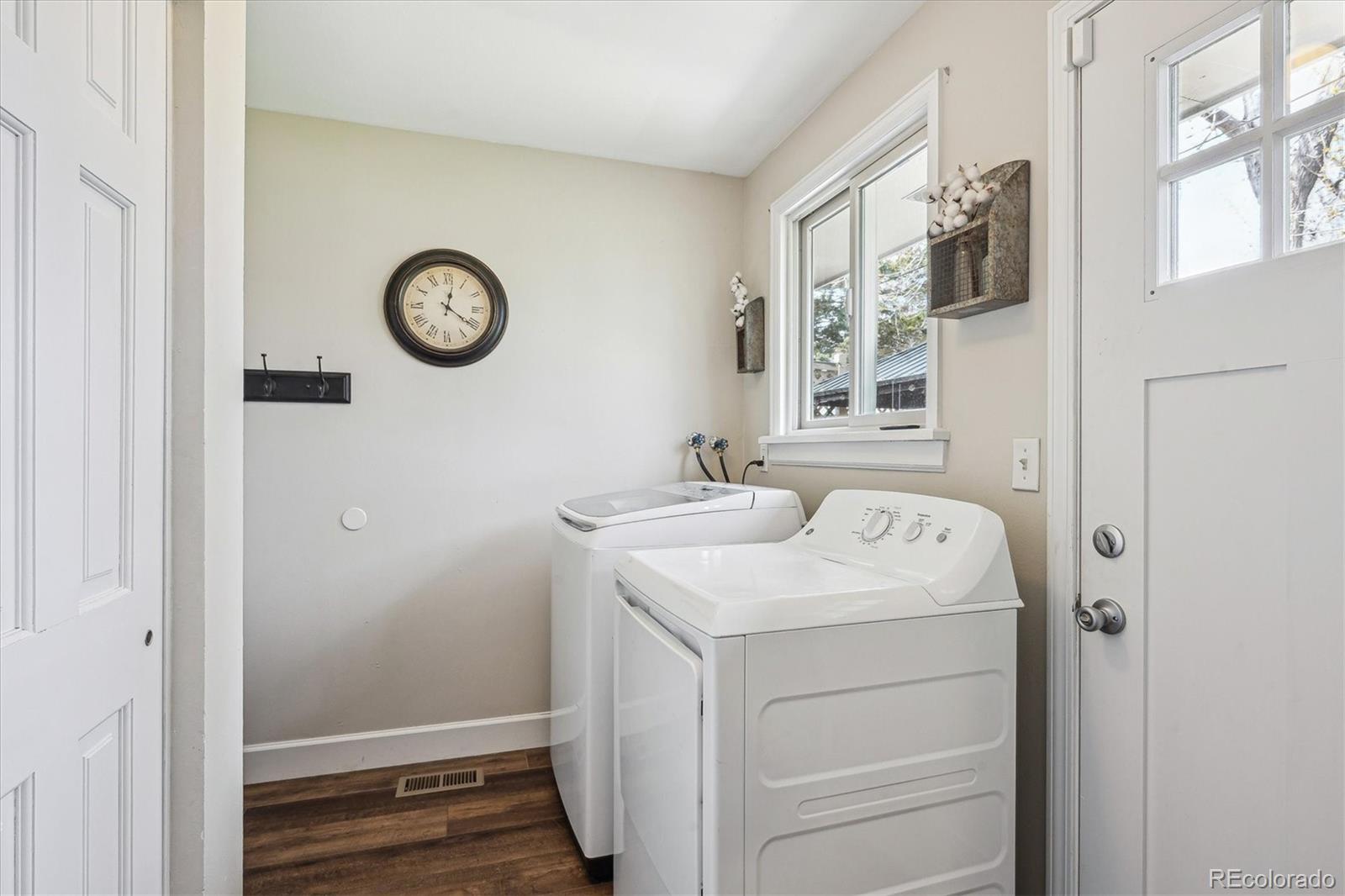 MLS Image #21 for 8029 w hoover place,littleton, Colorado