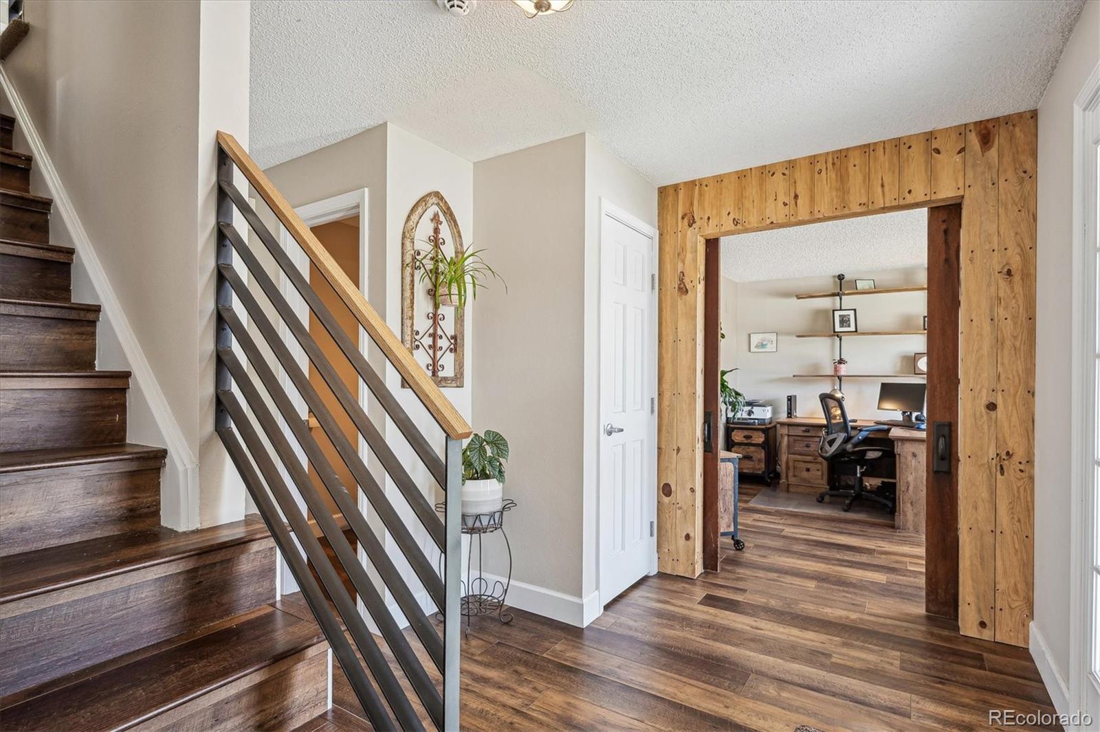 MLS Image #3 for 8029 w hoover place,littleton, Colorado
