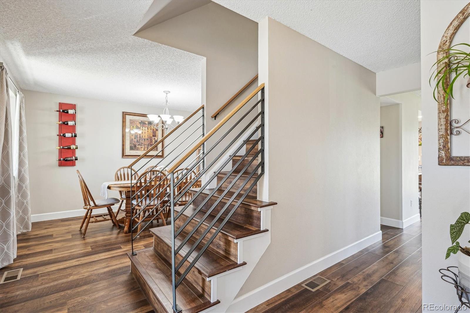 MLS Image #4 for 8029 w hoover place,littleton, Colorado