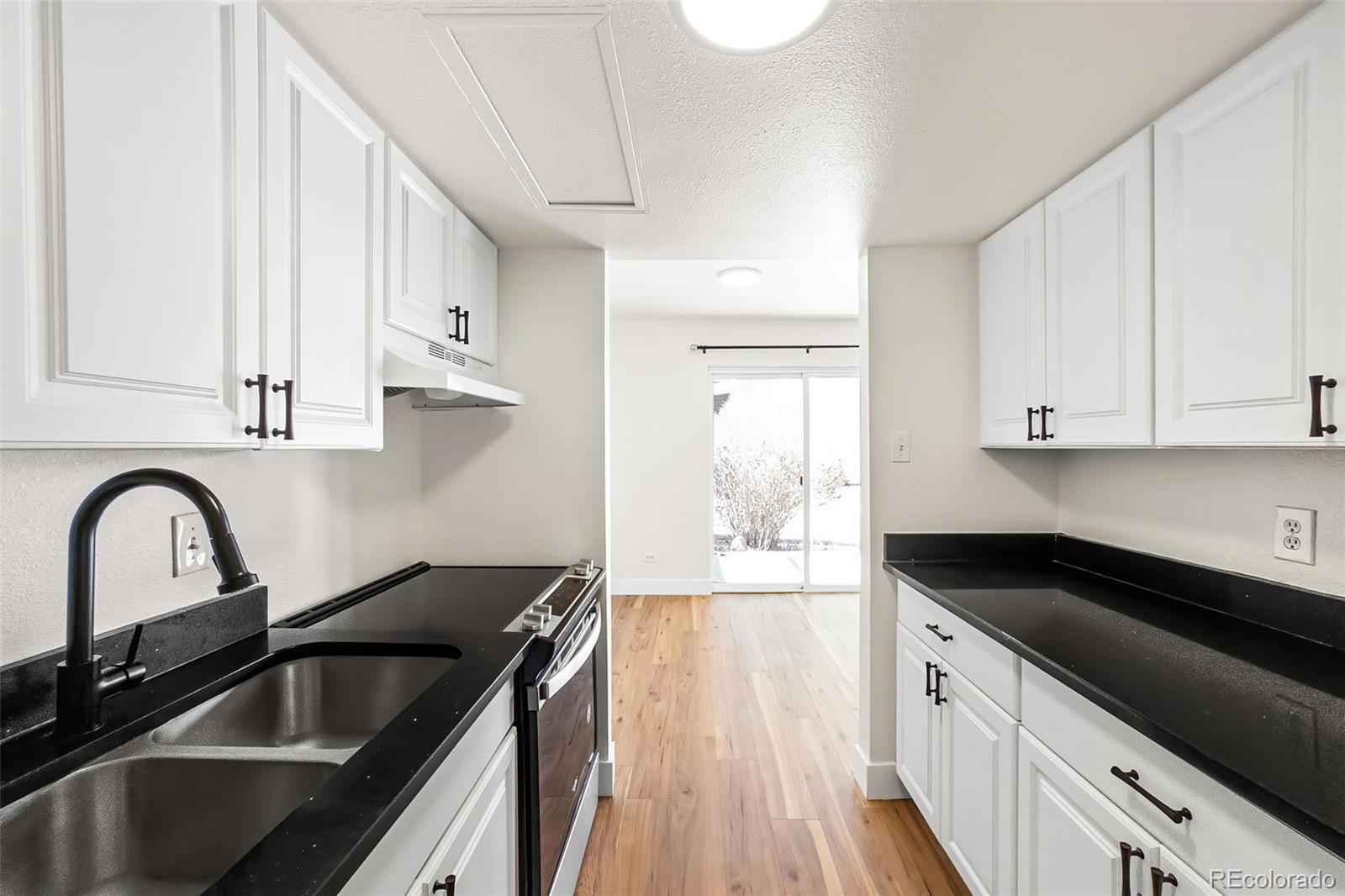 MLS Image #4 for 3315 s monaco street,denver, Colorado