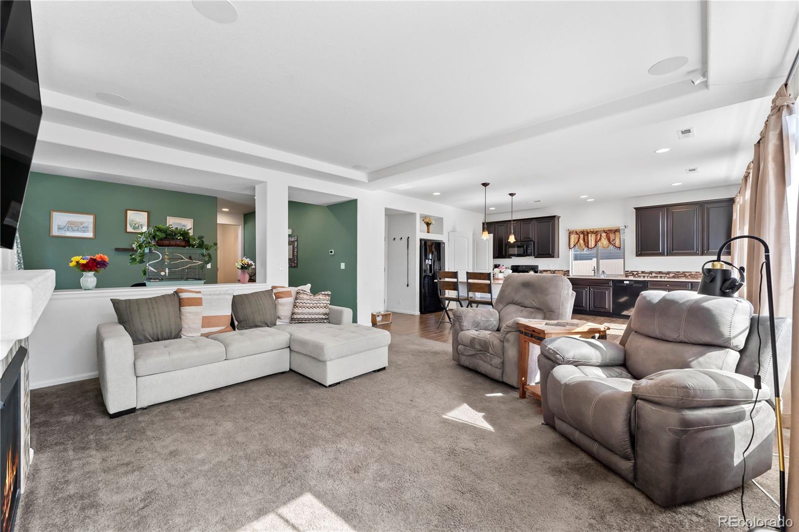 MLS Image #11 for 18284 e 52nd place,denver, Colorado