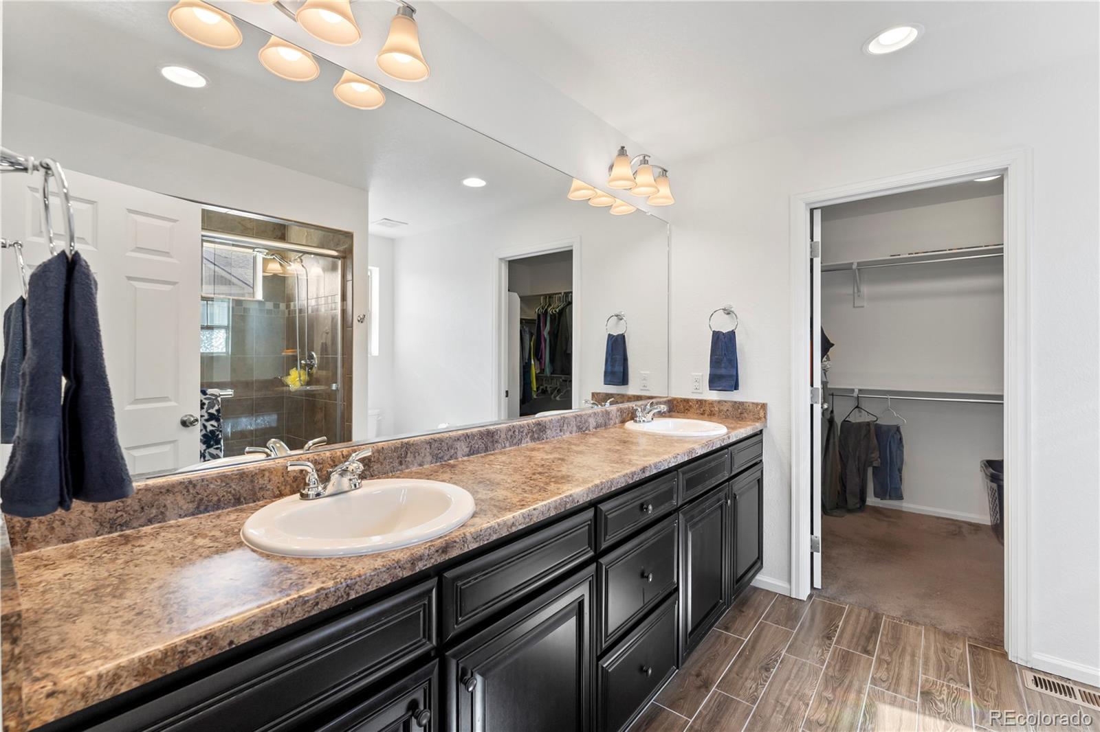 MLS Image #24 for 18284 e 52nd place,denver, Colorado