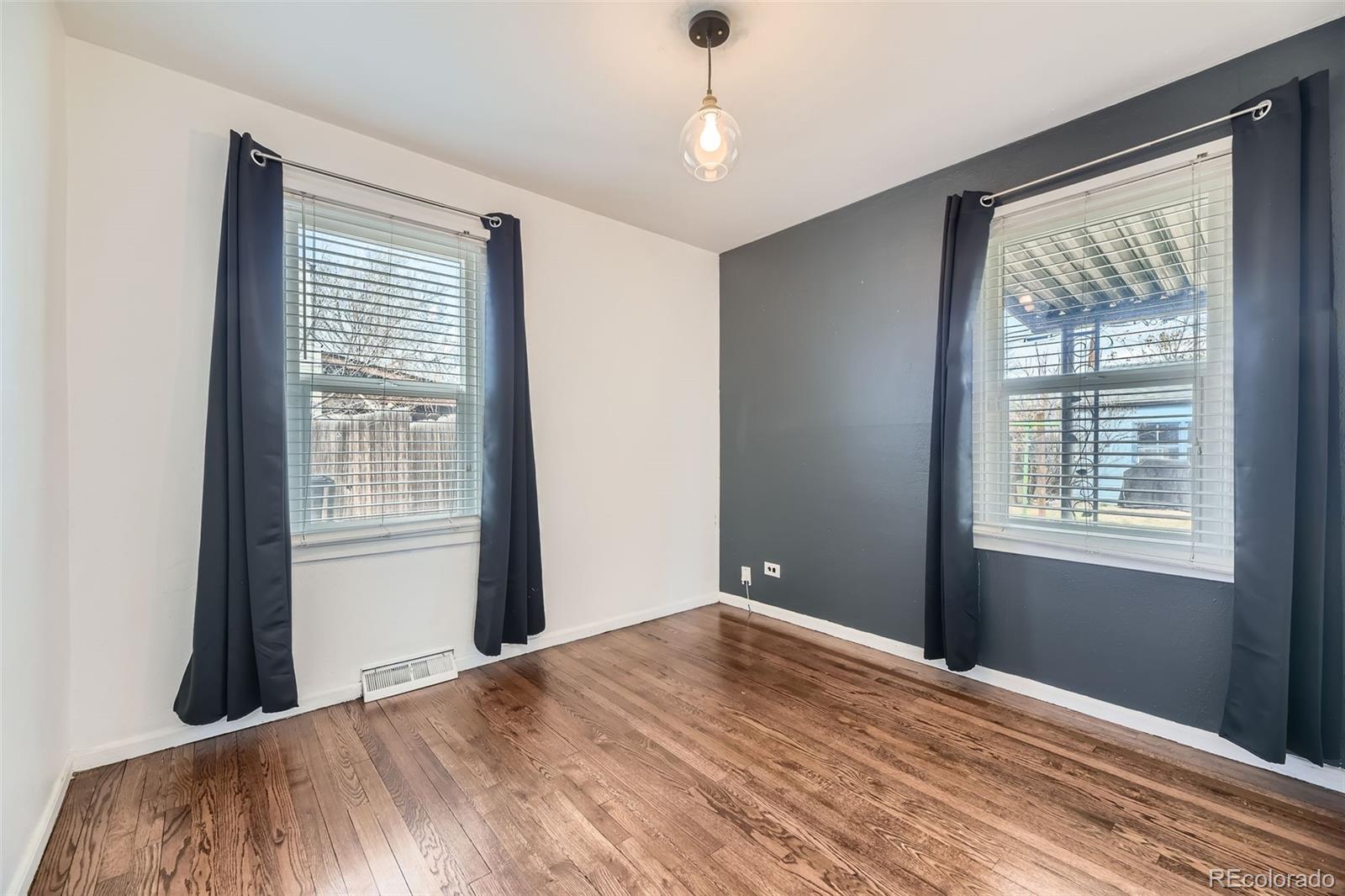MLS Image #11 for 1701 w 50th avenue,denver, Colorado