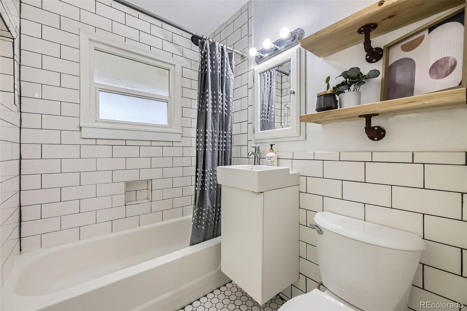 MLS Image #8 for 1701 w 50th avenue,denver, Colorado