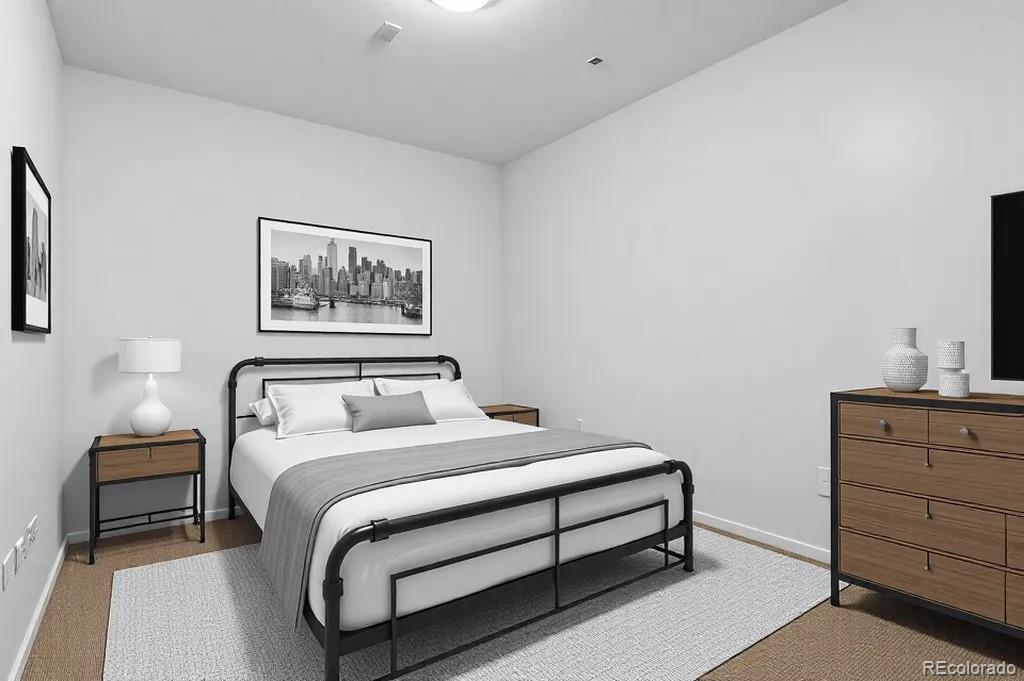MLS Image #11 for 1950 n logan street,denver, Colorado