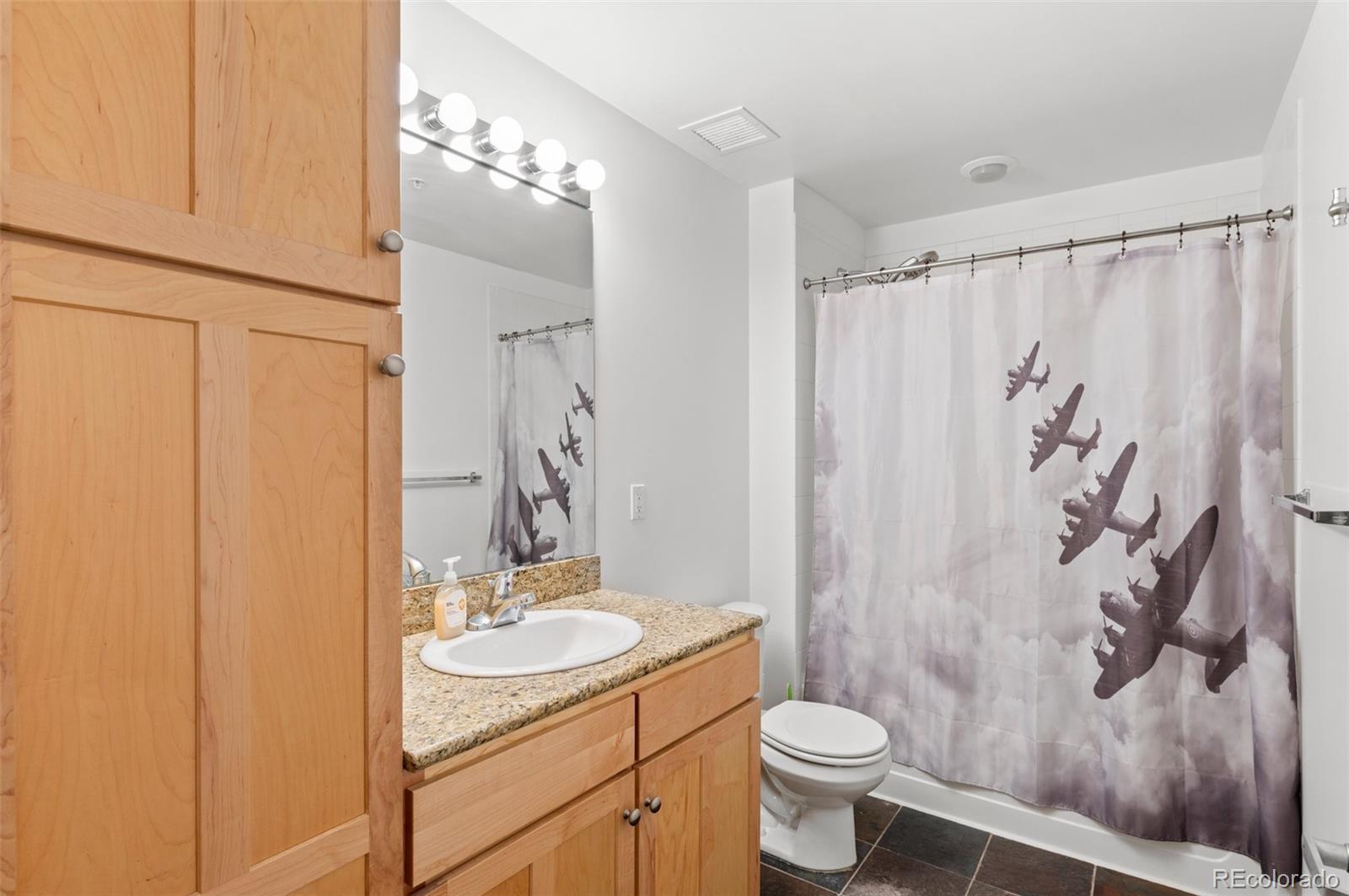 MLS Image #14 for 1950 n logan street,denver, Colorado