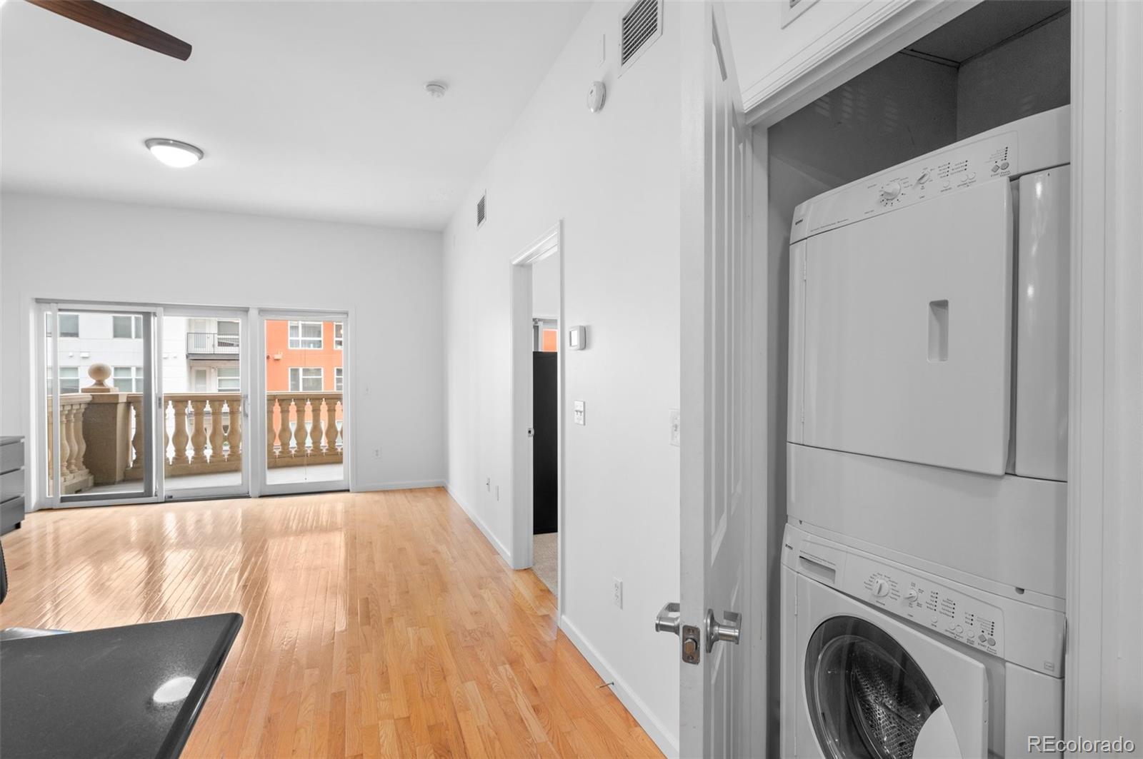 MLS Image #15 for 1950 n logan street,denver, Colorado