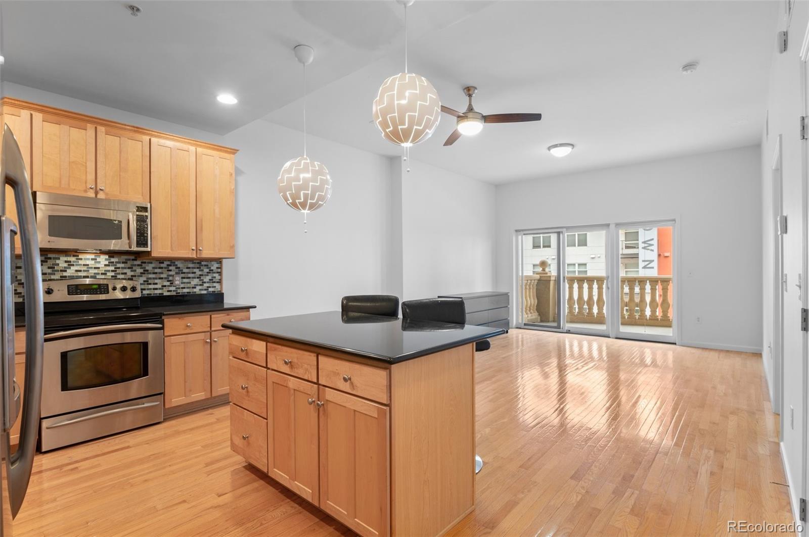 MLS Image #2 for 1950 n logan street,denver, Colorado