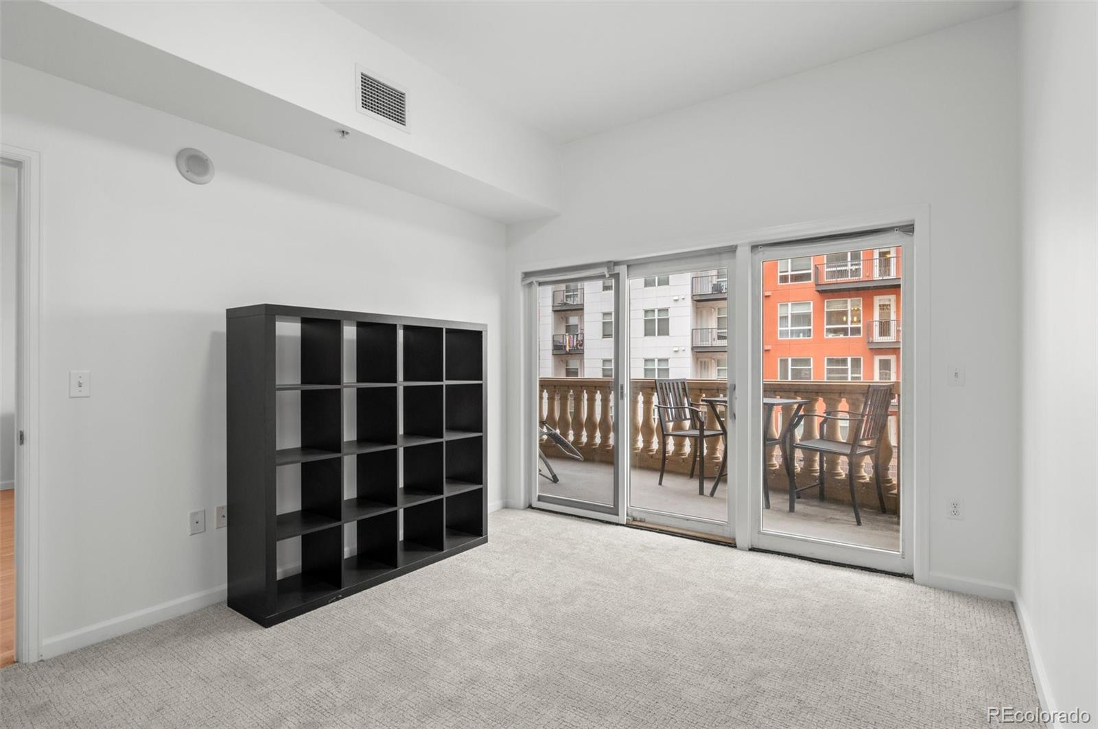 MLS Image #8 for 1950 n logan street,denver, Colorado