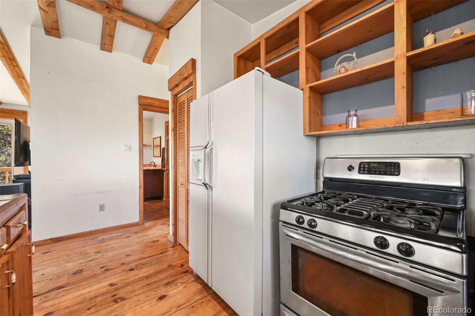 MLS Image #21 for 66  shawnee place,florissant, Colorado