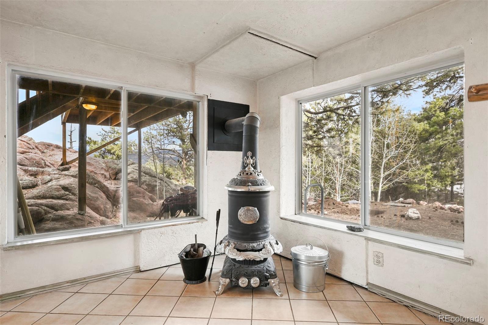 MLS Image #5 for 66  shawnee place,florissant, Colorado