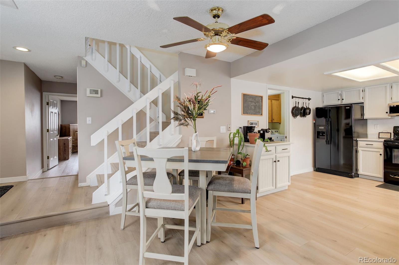 MLS Image #3 for 12430 e pacific circle,aurora, Colorado