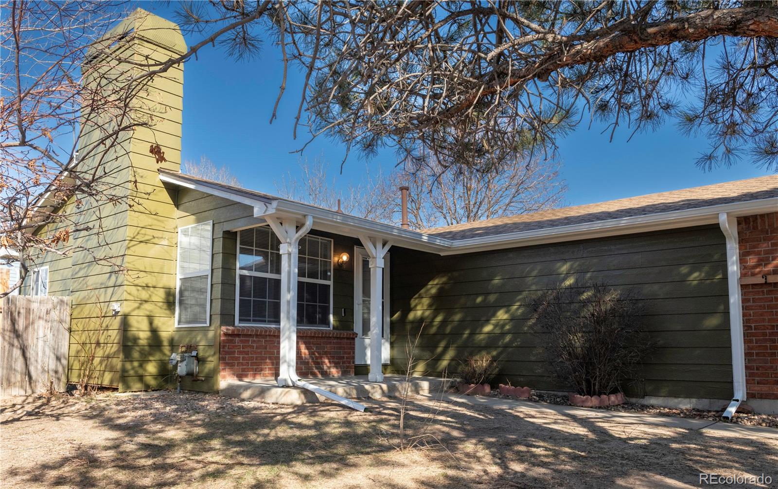 MLS Image #12 for 14991 e elk place,denver, Colorado