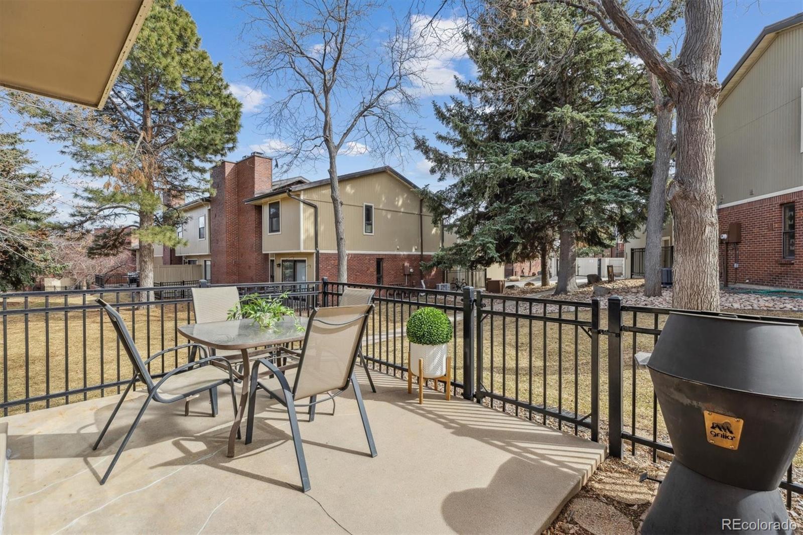 MLS Image #16 for 138 s holman way,golden, Colorado