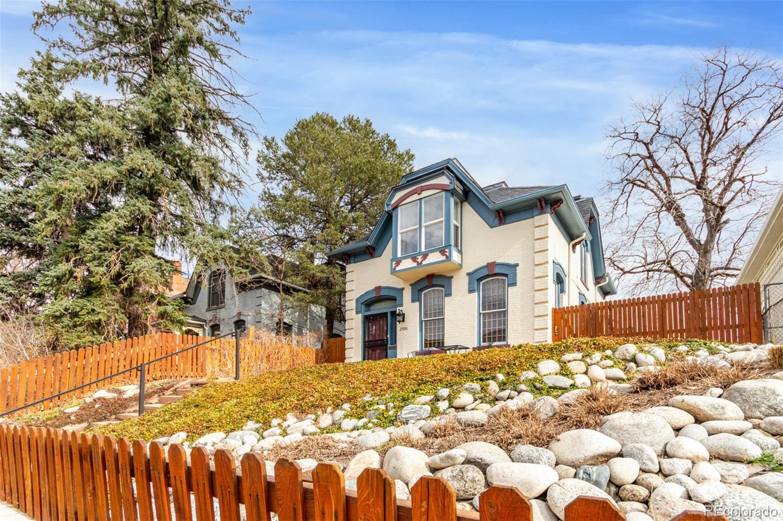 MLS Image #2 for 2530  arapahoe street,denver, Colorado