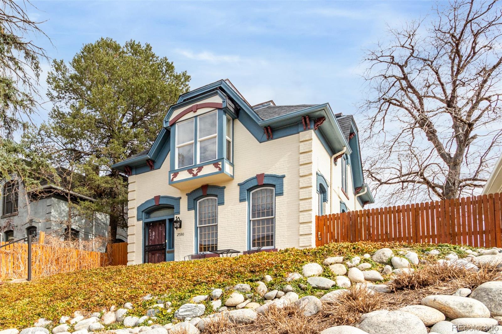 MLS Image #3 for 2530  arapahoe street,denver, Colorado