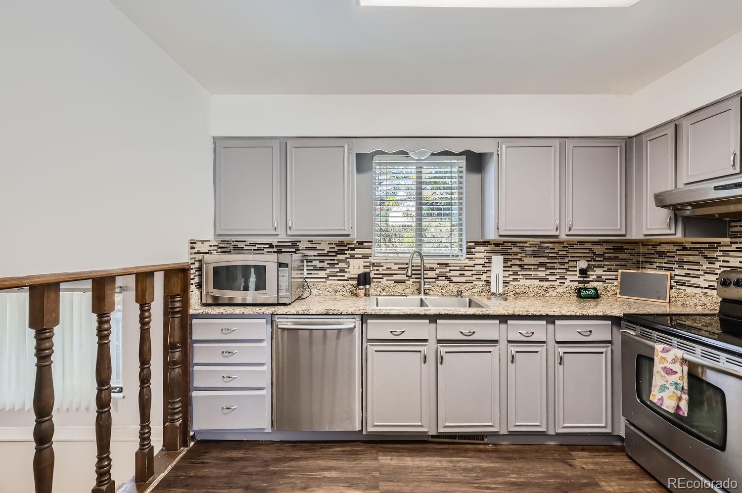 MLS Image #3 for 33  briargate terrace,pueblo, Colorado