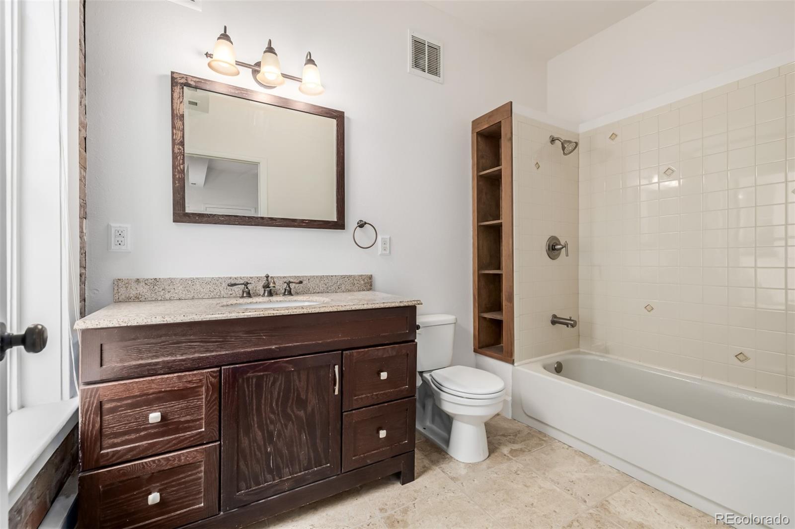 MLS Image #19 for 1210 e colfax avenue 301,denver, Colorado