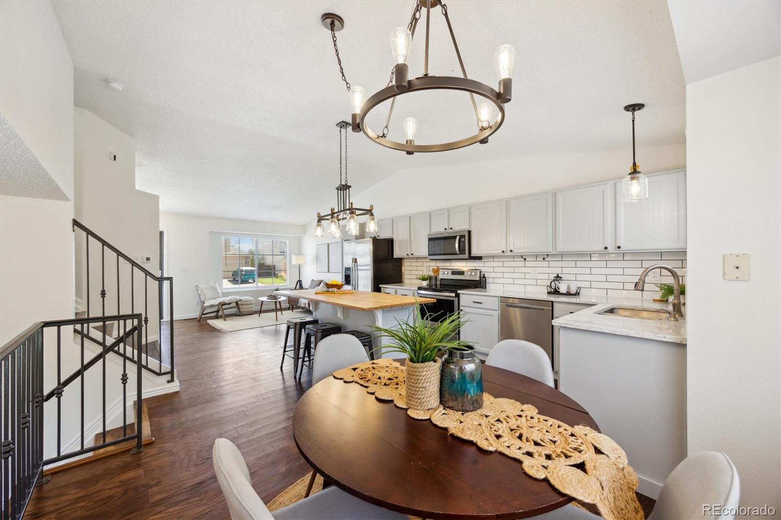 MLS Image #10 for 9763  cove creek drive,highlands ranch, Colorado
