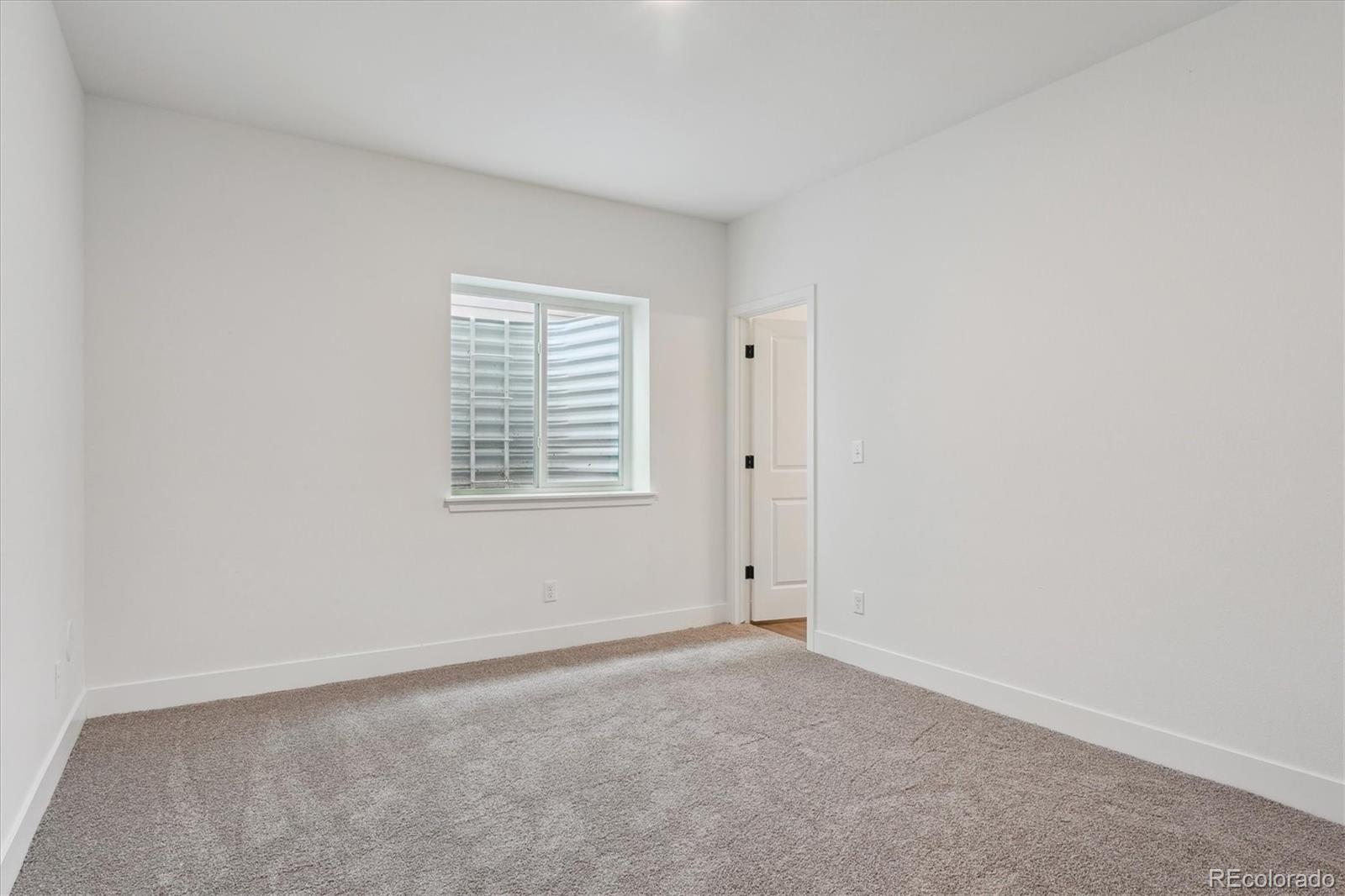 MLS Image #17 for 8230  snake river street,littleton, Colorado