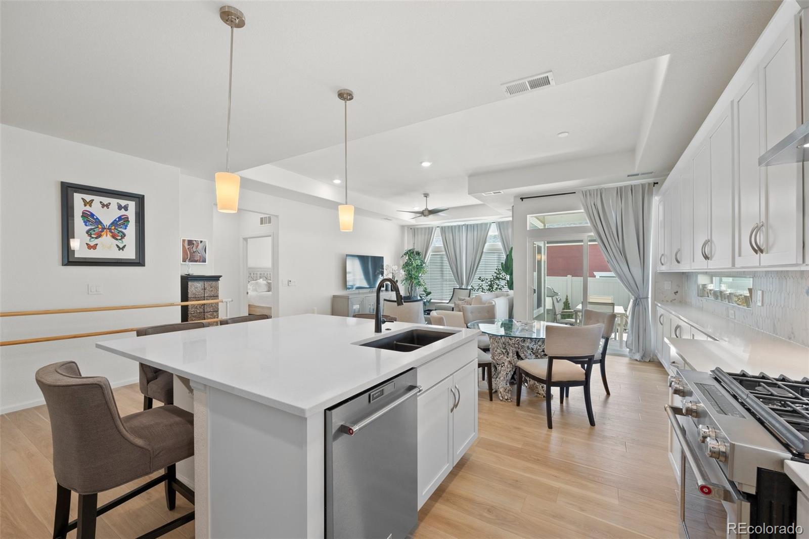 MLS Image #10 for 5037 n quemoy street,aurora, Colorado