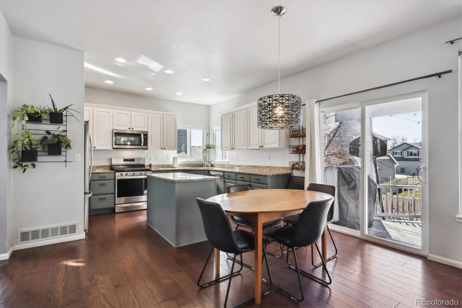 MLS Image #12 for 13434 w 62nd place,arvada, Colorado