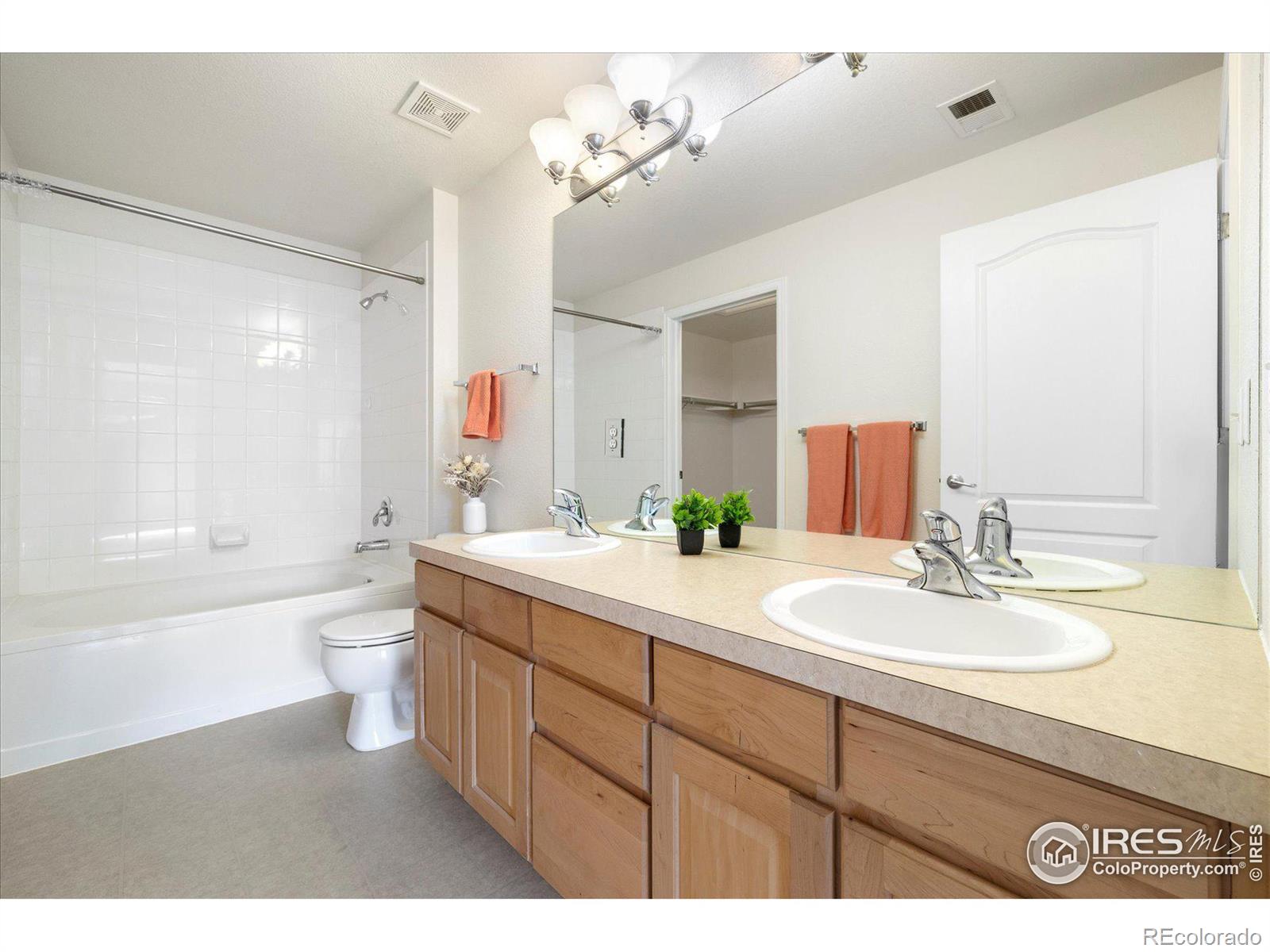 MLS Image #19 for 4615  hahns peak drive,loveland, Colorado