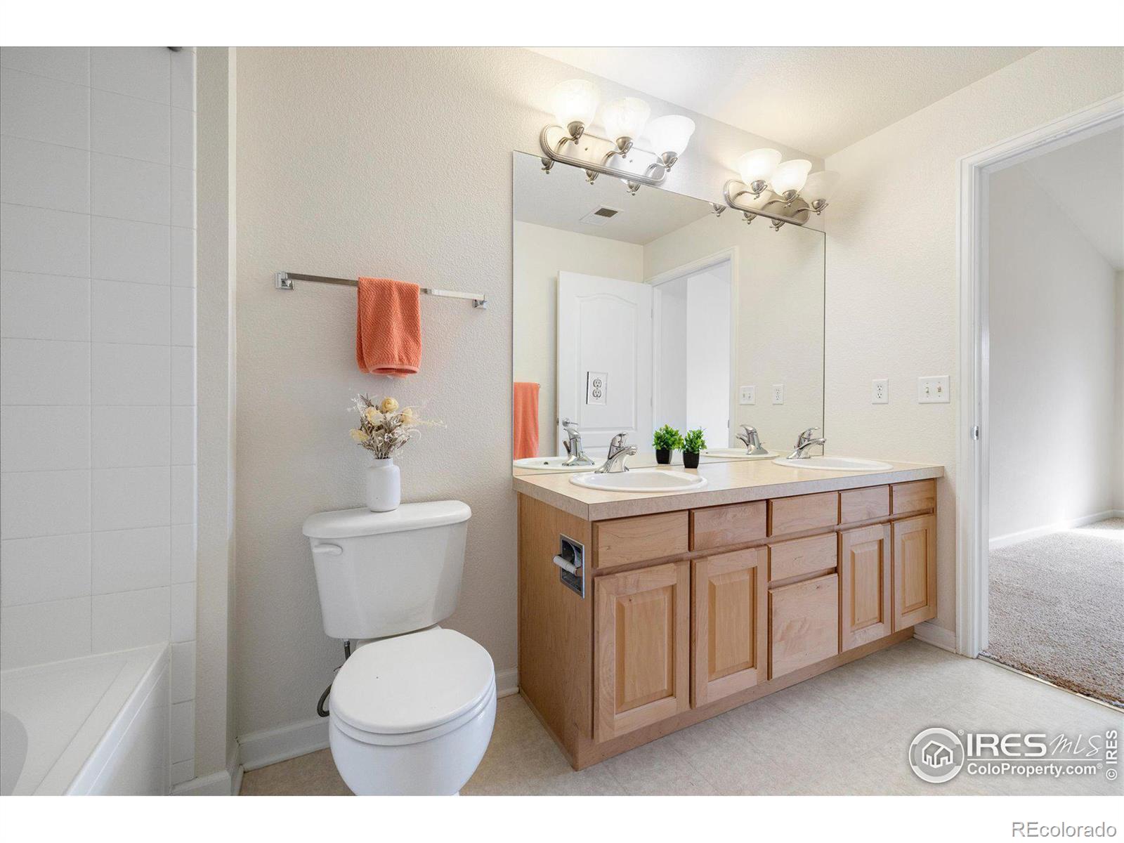 MLS Image #20 for 4615  hahns peak drive,loveland, Colorado