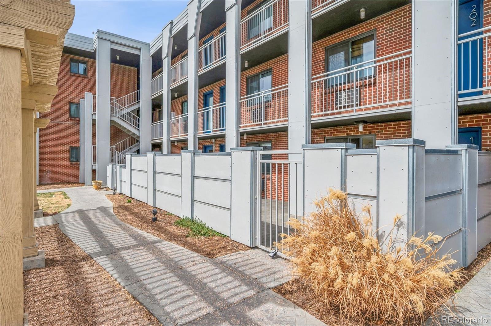 MLS Image #12 for 1 n pearl street 102,denver, Colorado