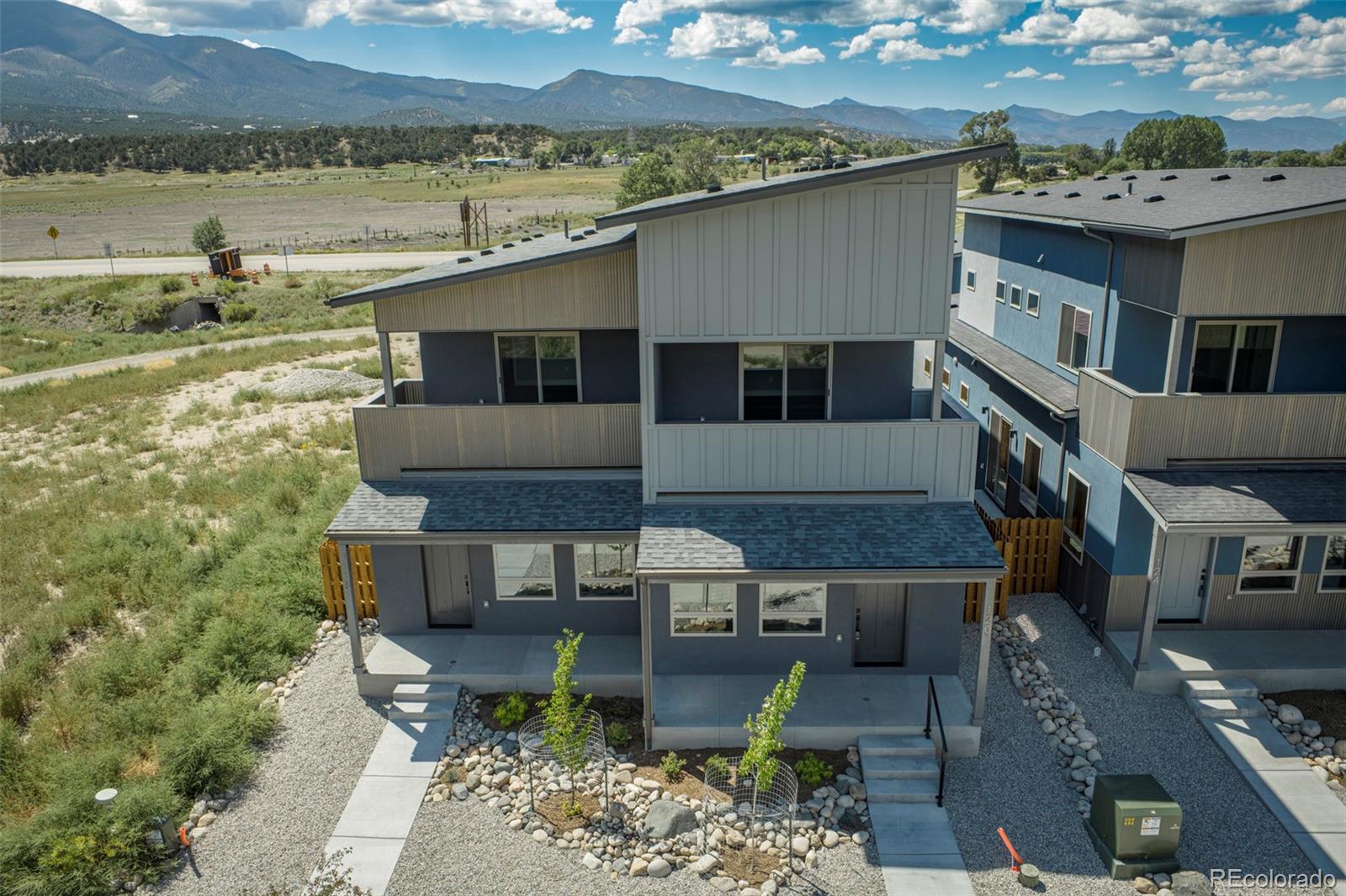 MLS Image #1 for 118  southside loop,salida, Colorado