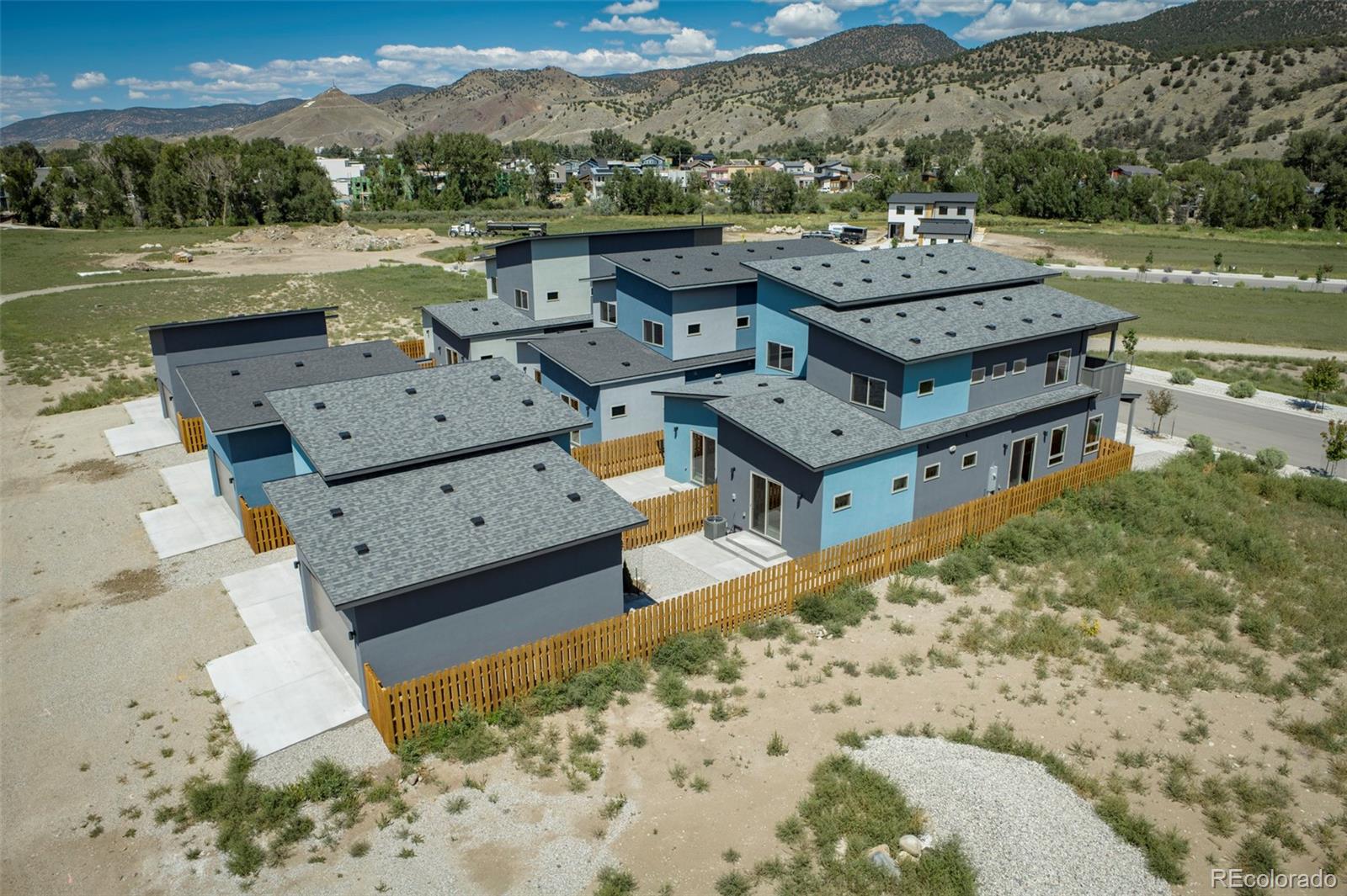 MLS Image #47 for 118  southside loop,salida, Colorado