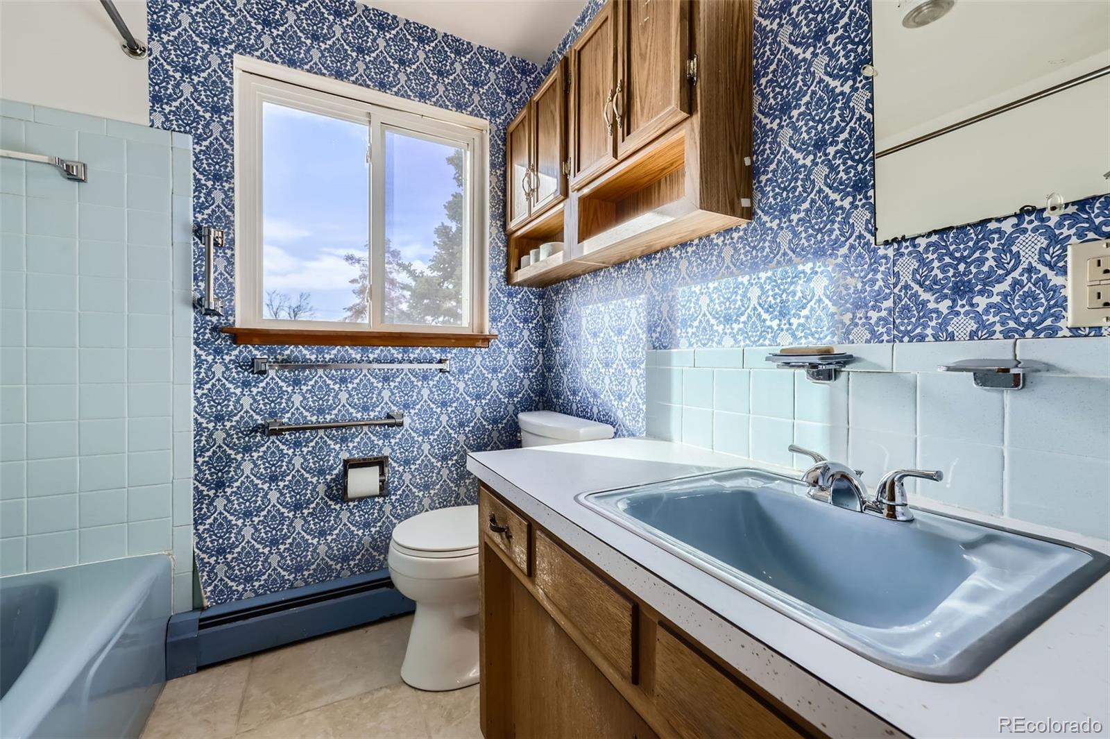 MLS Image #17 for 10040 w 78th avenue,arvada, Colorado