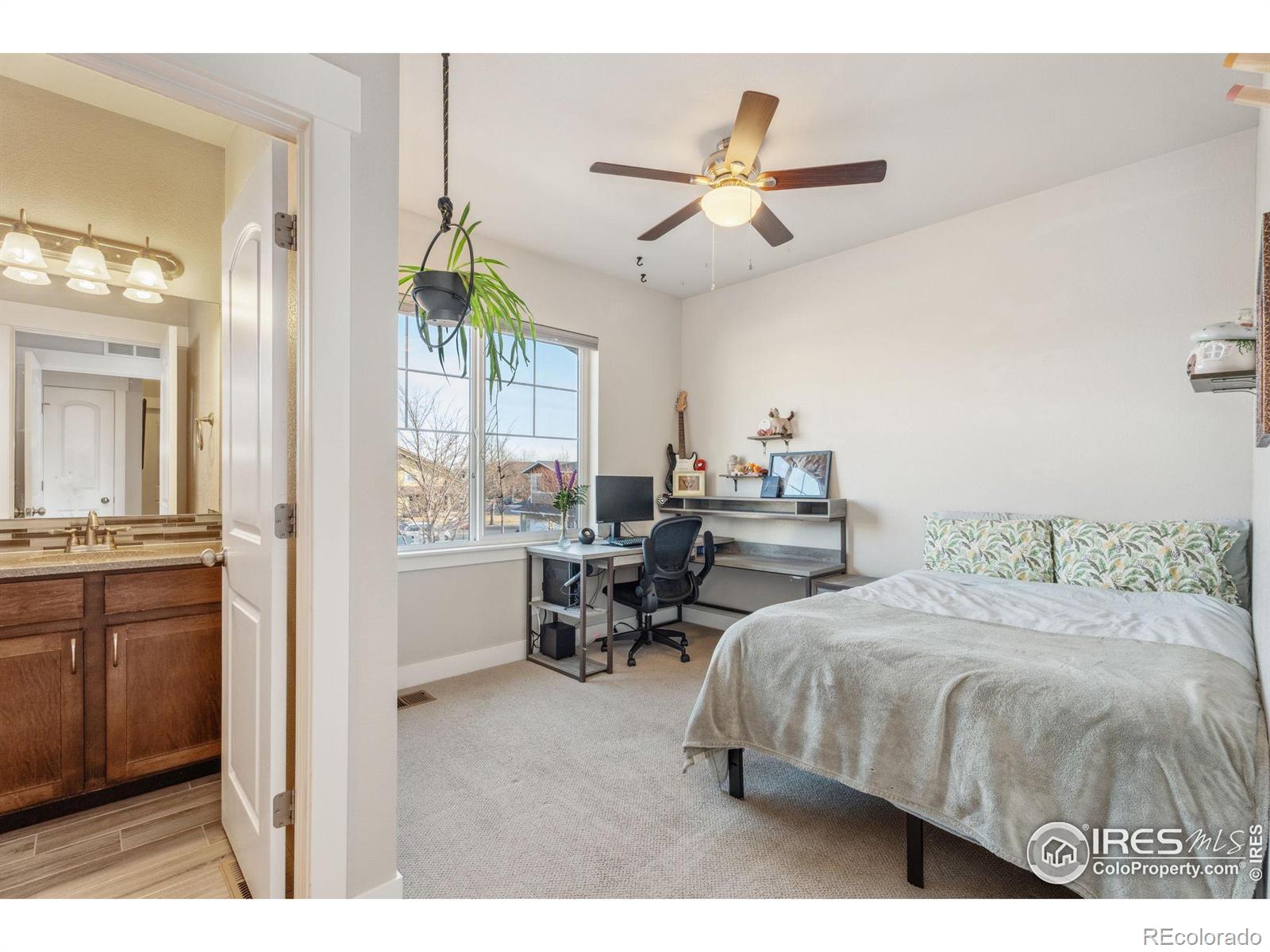 MLS Image #10 for 2556  des moines drive,fort collins, Colorado
