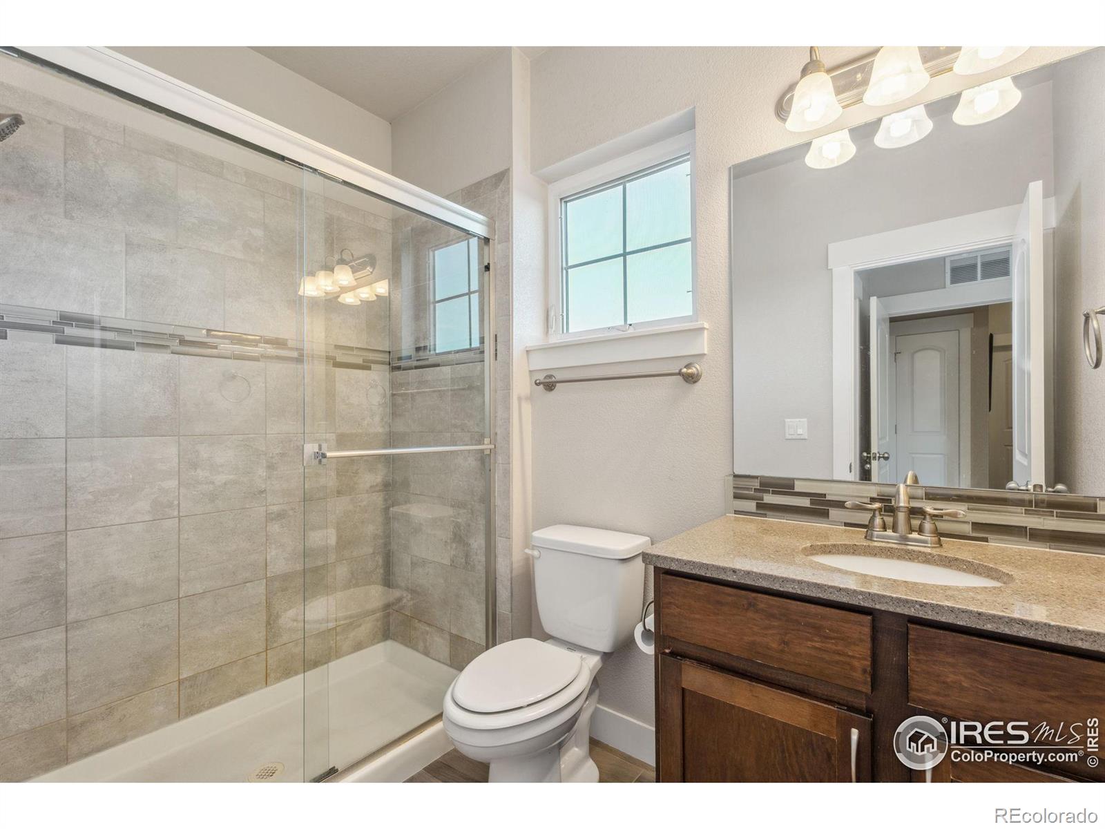 MLS Image #11 for 2556  des moines drive,fort collins, Colorado