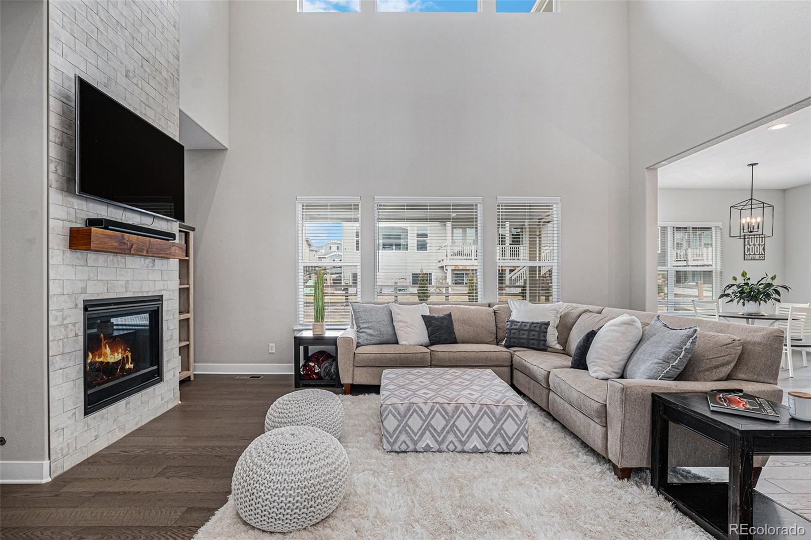 MLS Image #1 for 6733 s waterloo court,aurora, Colorado