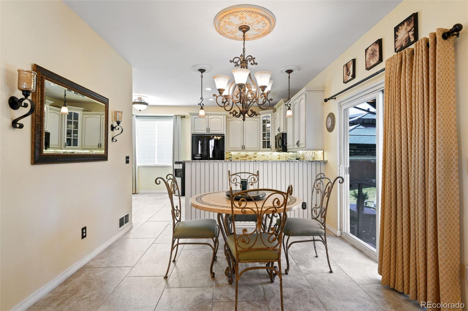 MLS Image #10 for 10041  dillon circle,commerce city, Colorado