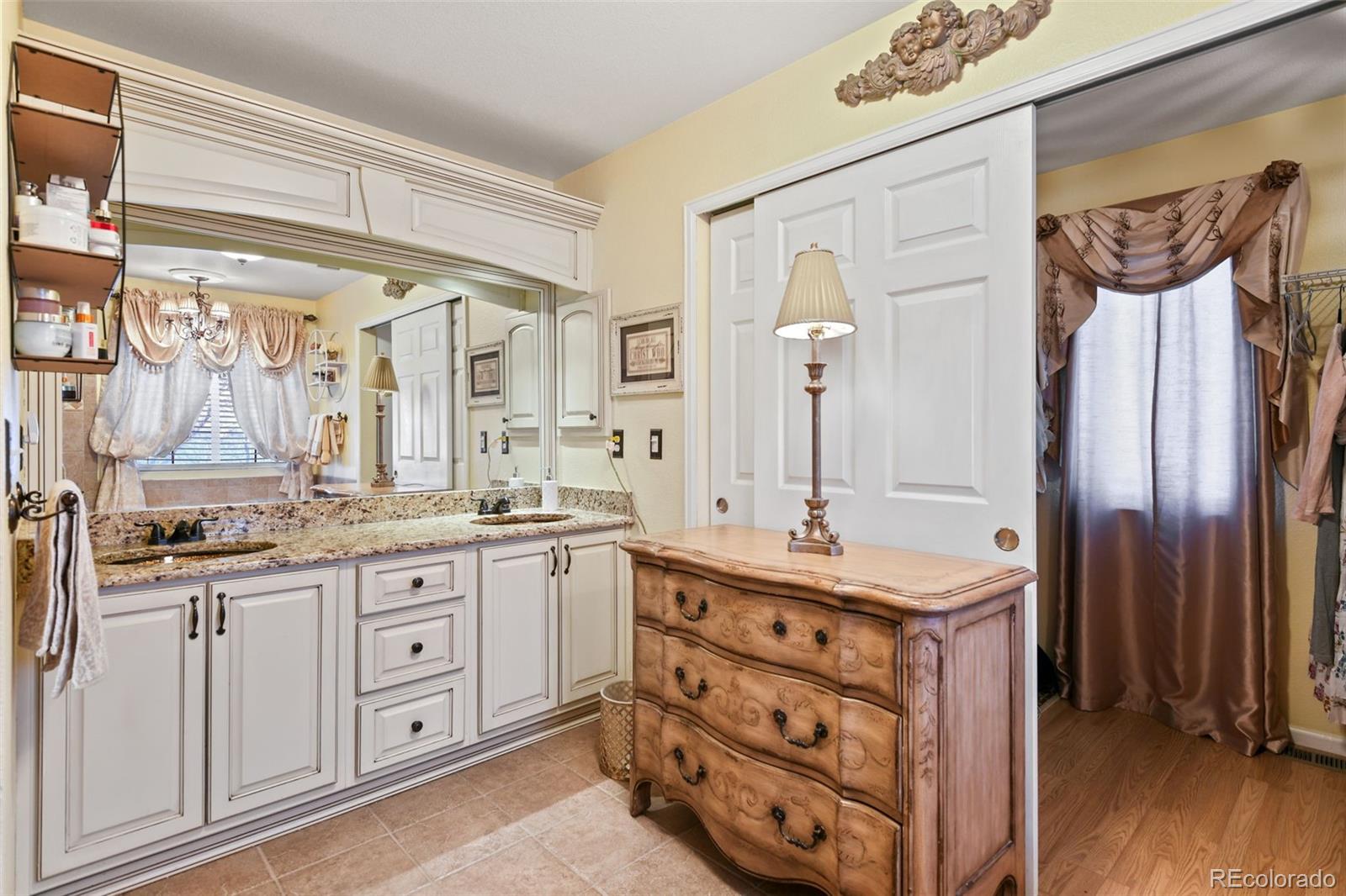 MLS Image #17 for 10041  dillon circle,commerce city, Colorado