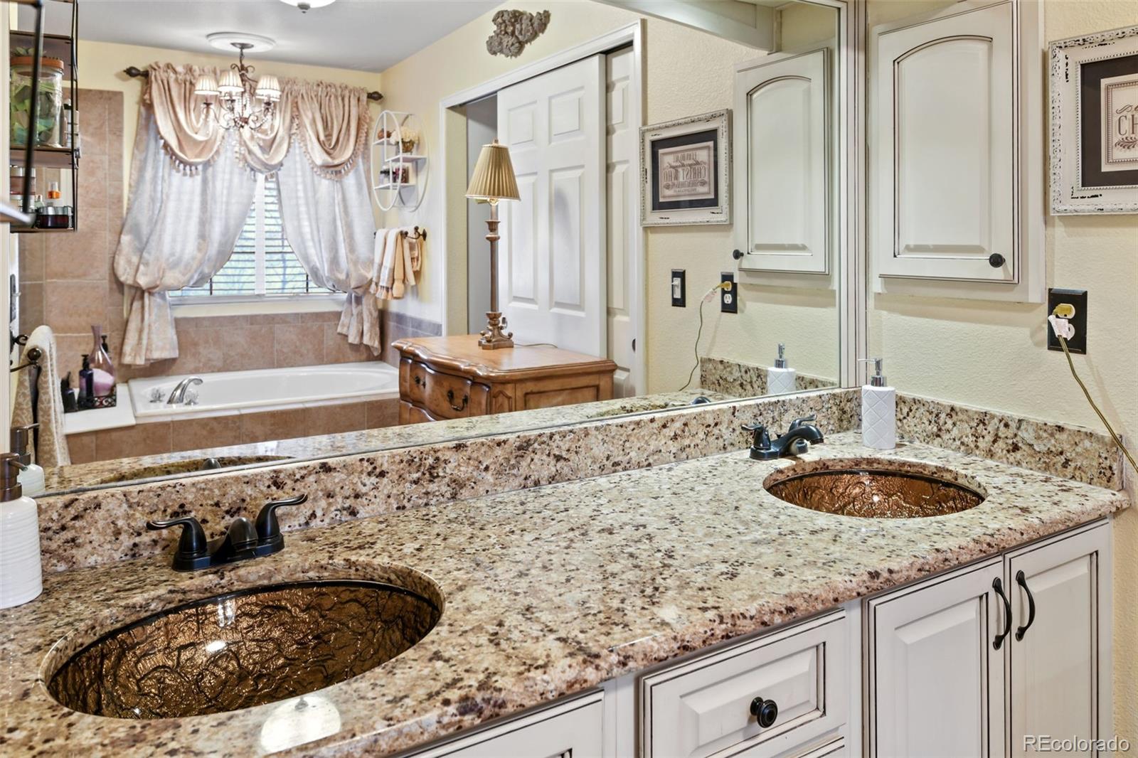 MLS Image #18 for 10041  dillon circle,commerce city, Colorado