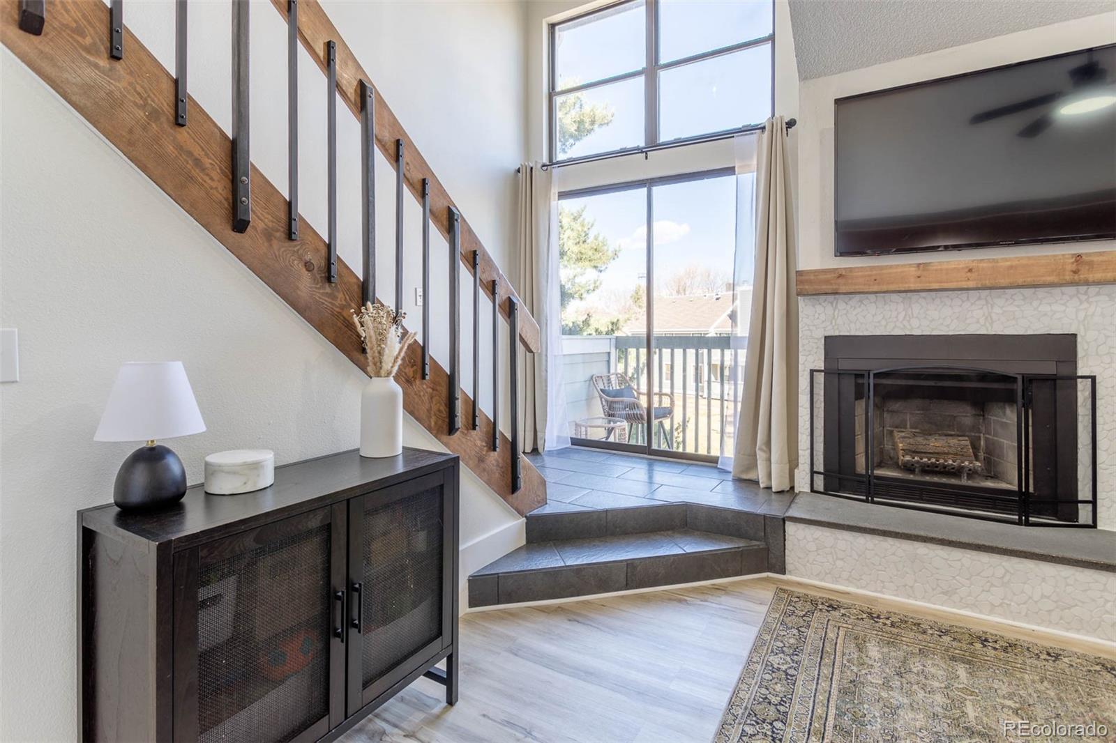 MLS Image #2 for 10335 e peakview avenue b,englewood, Colorado