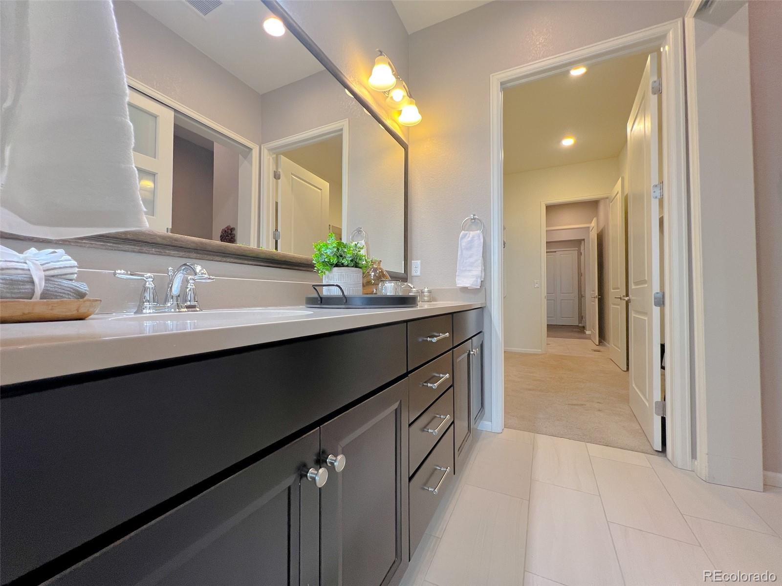 MLS Image #5 for 24943 e phillips place,aurora, Colorado