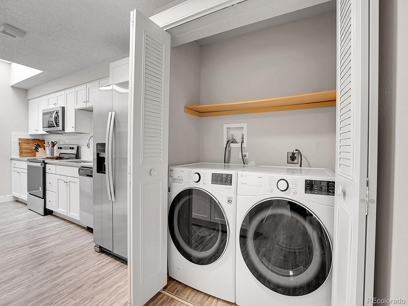 MLS Image #12 for 2895 s locust street,denver, Colorado