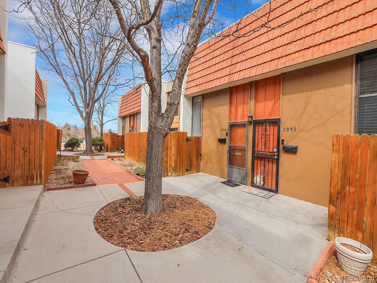 MLS Image #2 for 2895 s locust street,denver, Colorado