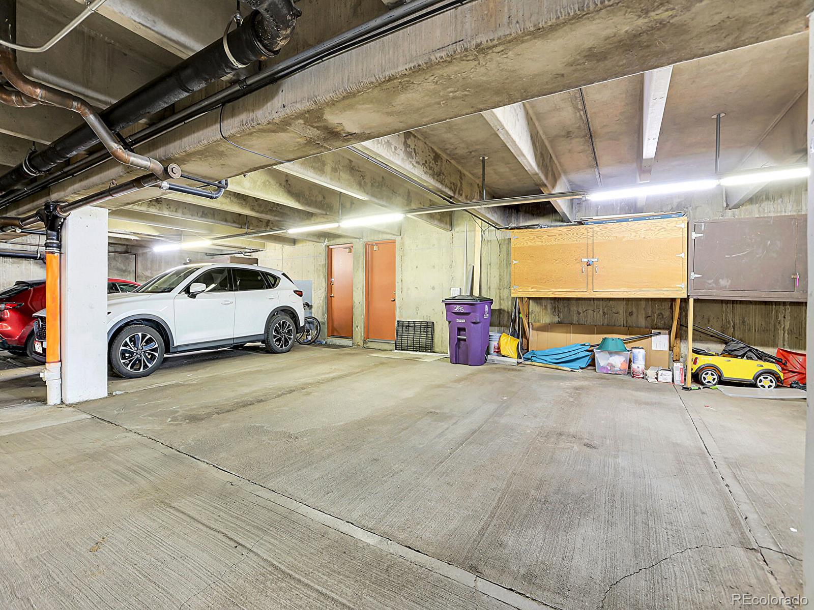 MLS Image #29 for 2895 s locust street,denver, Colorado